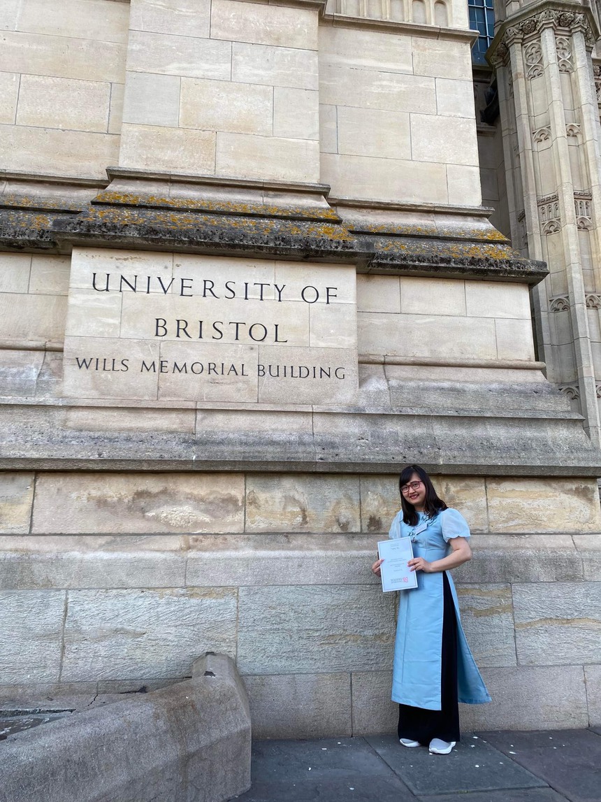 Từ vụ nữ Youtuber dạy cách "moi" tiền đàn ông trên Tinder, gian lận CV xin việc, chuyên gia Tâm lý khuyên "năng nhặt chặt bị", đi đường tắt ắt dẫn đến hậu quả khôn lường - Ảnh 4. Từ vụ nữ Youtuber dạy cách "moi" tiền đàn ông trên Tinder, gian lận CV xin việc, chuyên gia Tâm lý khuyên "năng nhặt chặt bị", đi đường tắt ắt dẫn đến hậu quả khôn lường - Ảnh 4.