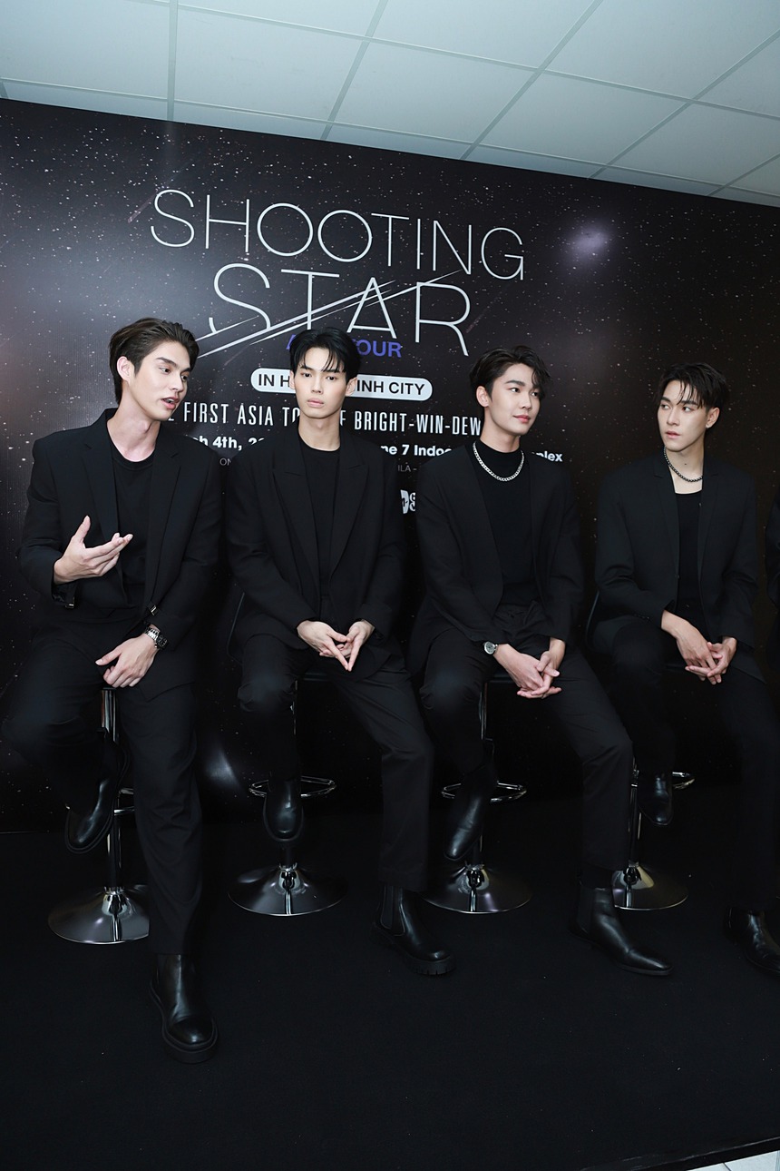 Cận cảnh nhan sắc dàn nam thần F4 Thái Lan ở cự ly gần: Xuýt xoa với màn tương tác của Bright và Win - Ảnh 3.