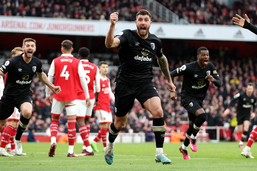 Ngược dòng cảm xúc trước Bournemouth, Arsenal duy trì khoảng cách an toàn với Man City trên BXH - Ảnh 2.