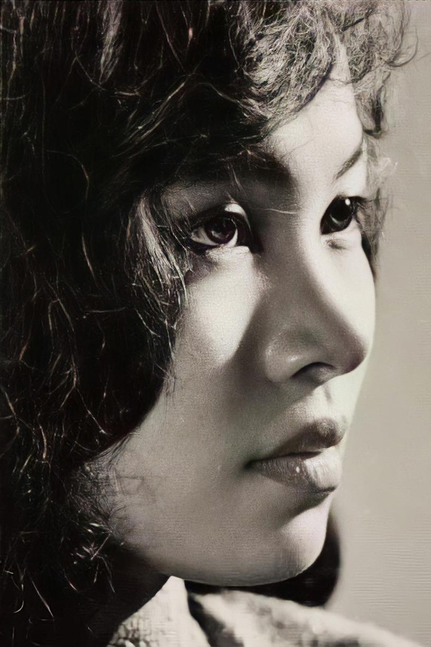 Thanh Thúy: Mỹ nhân có đạo đức, phẩm hạnh và mối quan hệ đặc biệt với Trịnh Công Sơn - Ảnh 1. Thanh Thúy: Mỹ nhân có đạo đức, phẩm hạnh và mối quan hệ đặc biệt với Trịnh Công Sơn - Ảnh 1.