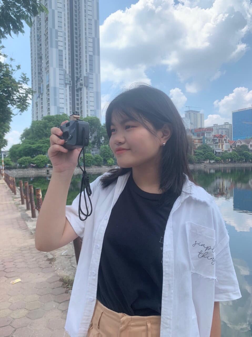 Từng đỗ vào 5 trường chuyên "đình đám" nhất Hà Nội, nữ sinh 2k5 đã ôn luyện như thế nào để chuẩn bị cho kỳ thi vào 10? - Ảnh 2.