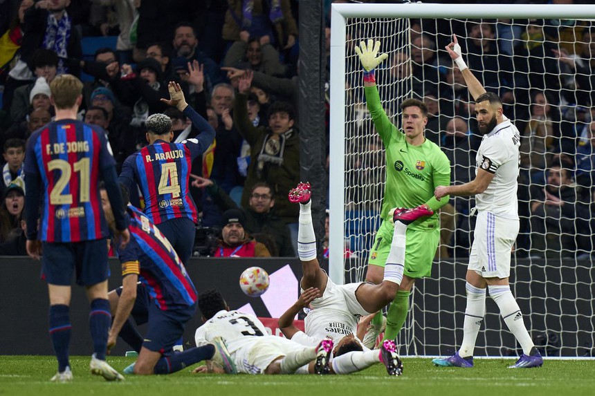 Barcelona: Chiến thắng là trên hết - Ảnh 1.