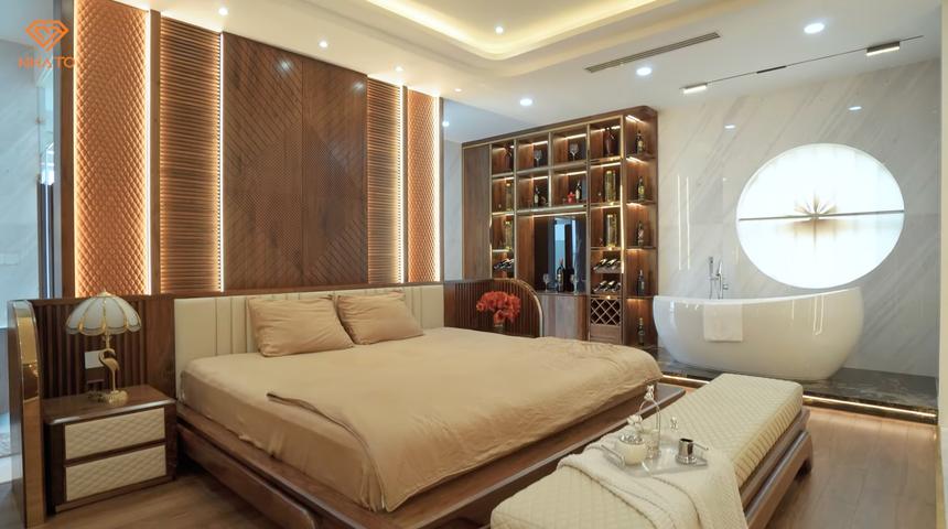 Căn siêu biệt thự trên mảnh đất 700m2: Đèn chùm bằng pha lê mạ vàng 24k, phòng ngủ cho con trai 3 tuổi rộng gần 80m2 - Ảnh 14.