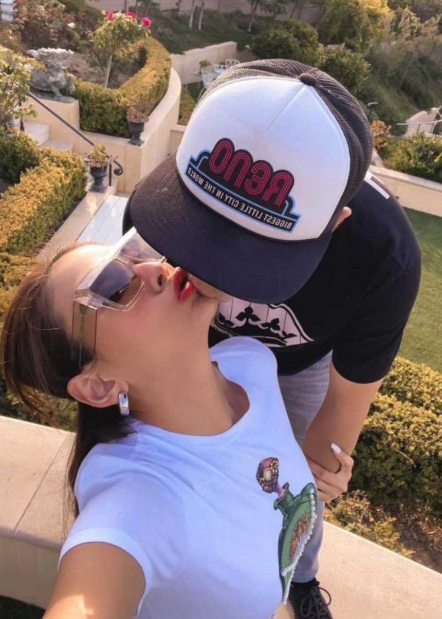 Võ Hoàng Yến diện bikini khoe body cực cháy ở Hawaii, còn phát "cẩu lương" bên bạn trai Việt kiều - Ảnh 3.