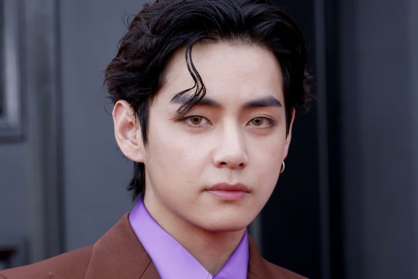 Lý do V BTS có 'thời gian khó khăn' trong show thực tế mới 'Jinny's Kitchen' - Ảnh 1.