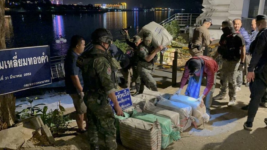 Chuyện triệt phá hang ổ ma túy ở Tam giác Vàng: Thu giữ hàng triệu viên thuốc sau trận đấu súng đẫm máu - Ảnh 1.