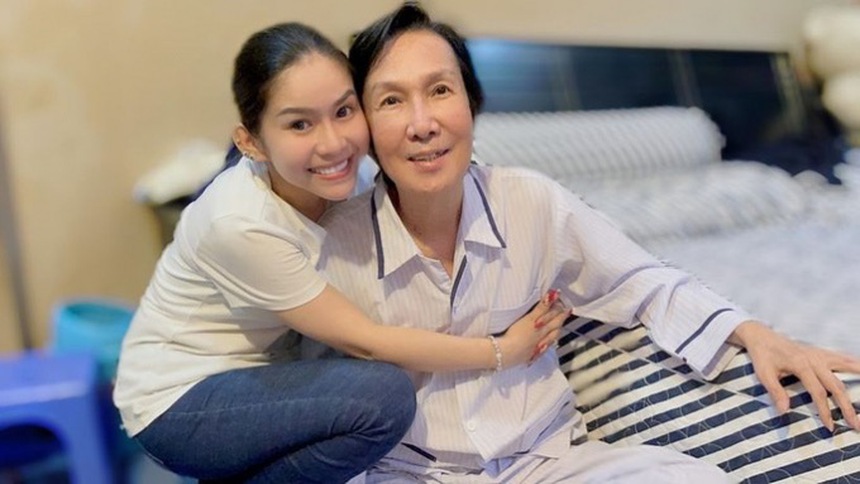 Cuộc sống về già của 'ông hoàng cải lương' Vũ Linh: Sống cô đơn không vợ con, chống chọi với nhiều bệnh tật - Ảnh 5.