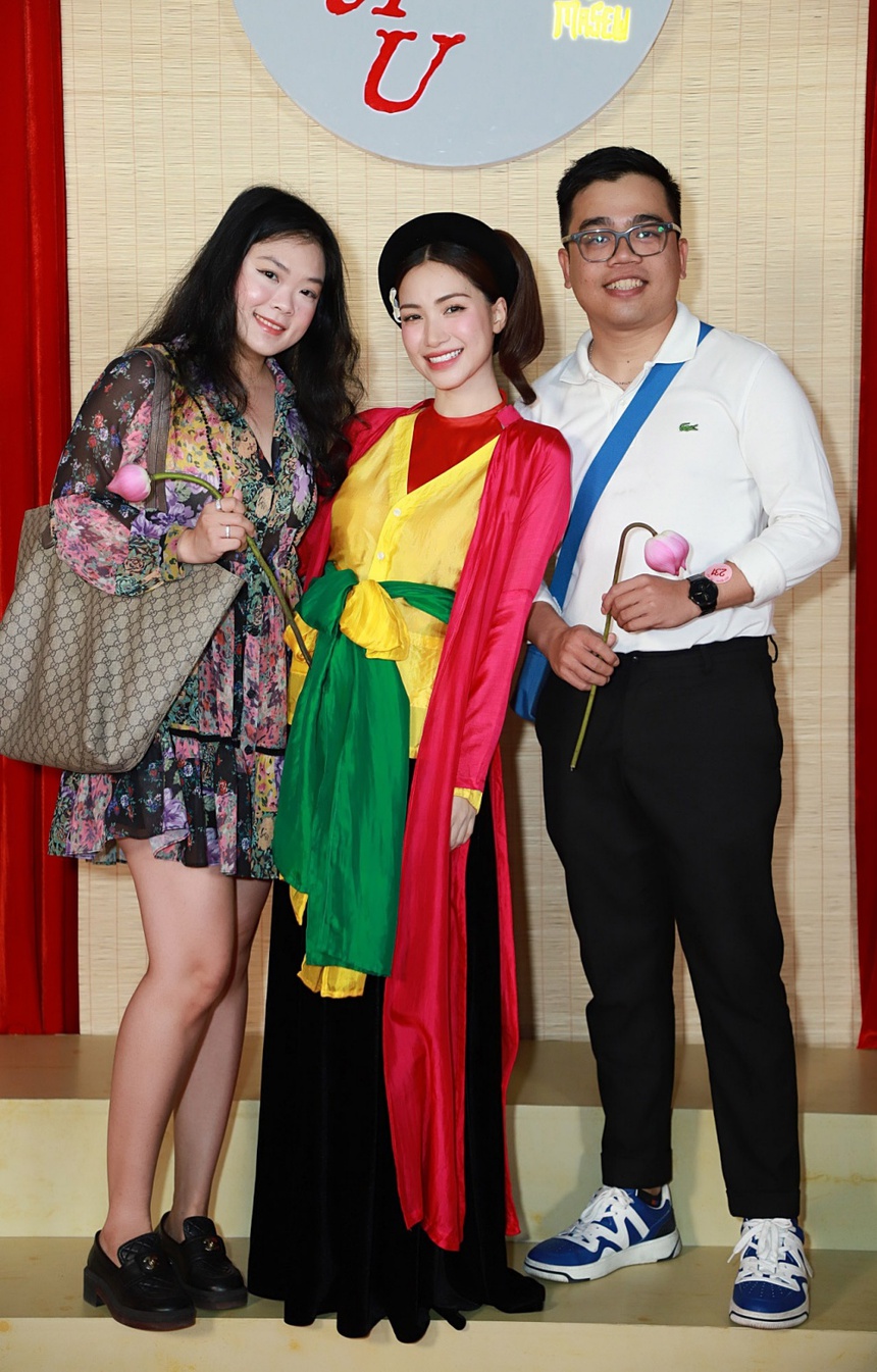 Hòa Minzy không sợ bị so sánh với Hoàng Thùy Linh, nhắc đến Sơn Tùng M-TP điều này - Ảnh 22.