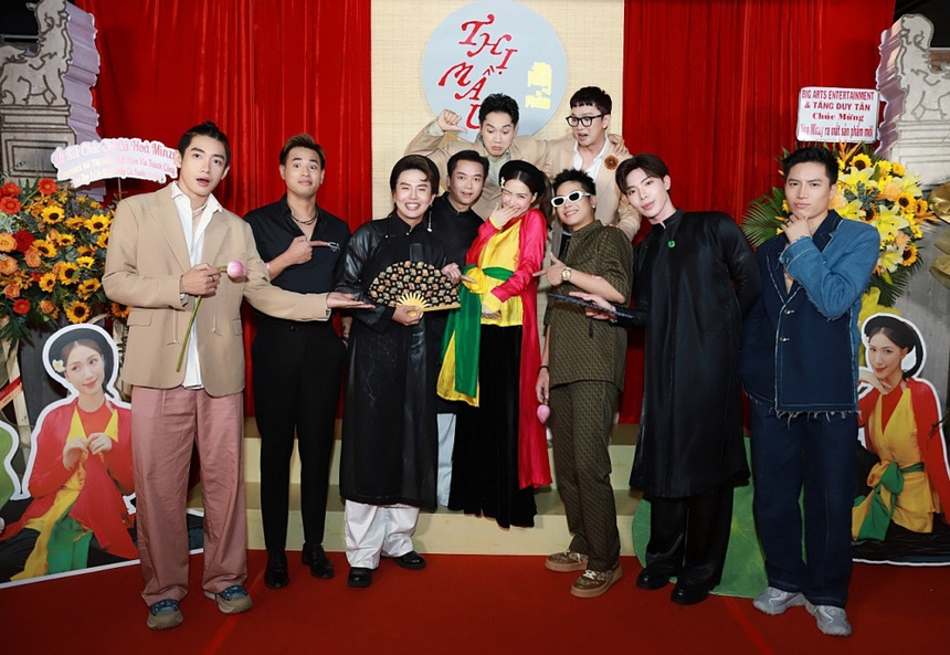 Hòa Minzy không sợ bị so sánh với Hoàng Thùy Linh, nhắc đến Sơn Tùng M-TP điều này - Ảnh 23.