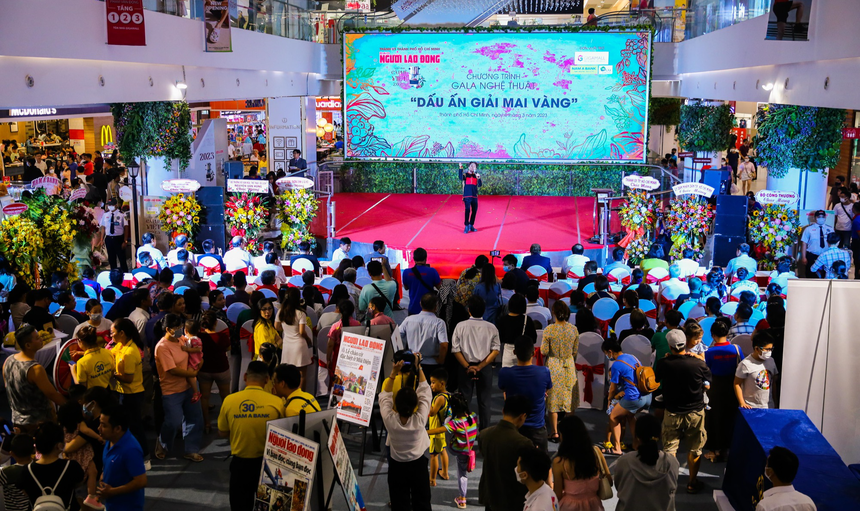 Gala nghệ thuật "Dấu ấn giải Mai Vàng" - Ảnh 1.