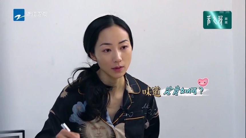 Nàng tiểu hoa có gia thế khủng nhất showbiz: Không ai dám chê diễn tệ, cớ sao giờ bị lãng quên không ai thèm ngó ngàng? - Ảnh 2.