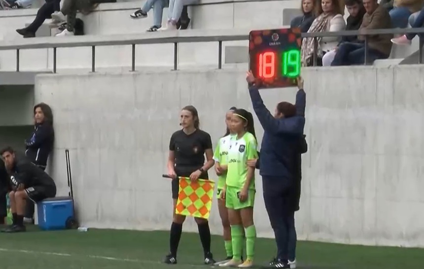 Huỳnh Như dự bị, Lank nhận thất bại kỷ lục tại Bồ Đào Nha - Ảnh 3. Huỳnh Như dự bị, Lank nhận thất bại kỷ lục tại Bồ Đào Nha - Ảnh 3.