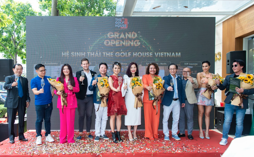 "Bóng hồng" đua ô tô chuẩn quốc tế đầu tiên tại Việt Nam mơ Golf Việt vươn tầm - Ảnh 2.