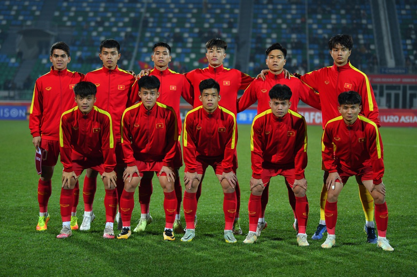 ‘U20 Việt Nam chạy suốt cả trận, còn U20 Trung Quốc mới phút 60 đã chuột rút’ - Ảnh 6. ‘U20 Việt Nam chạy suốt cả trận, còn U20 Trung Quốc mới phút 60 đã chuột rút’ - Ảnh 6.