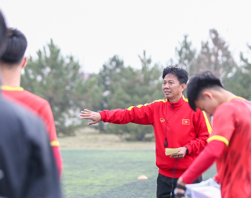 U20 Việt Nam không dùng trung phong trước U20 Iran - Ảnh 2.