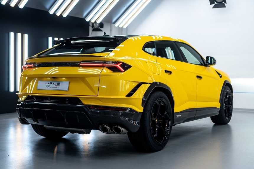 Lamborghini Urus Performante đầu tiên về Việt Nam: Giá từ 16,5 tỷ đồng, siêu SUV mới cho giới nhà giàu - Ảnh 4.