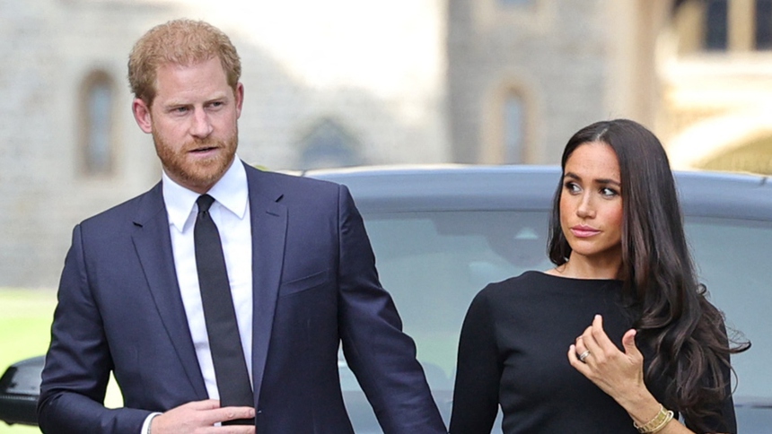 Vua Charles mời Harry và Meghan tới lễ đăng quang - Ảnh 4.