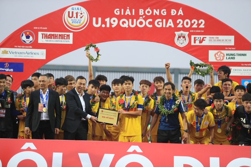 Người hùng U20 Việt Nam và chuyện chưa kể phía sau siêu phẩm đẳng cấp thế giới - Ảnh 4. Người hùng U20 Việt Nam và chuyện chưa kể phía sau siêu phẩm đẳng cấp thế giới - Ảnh 4.