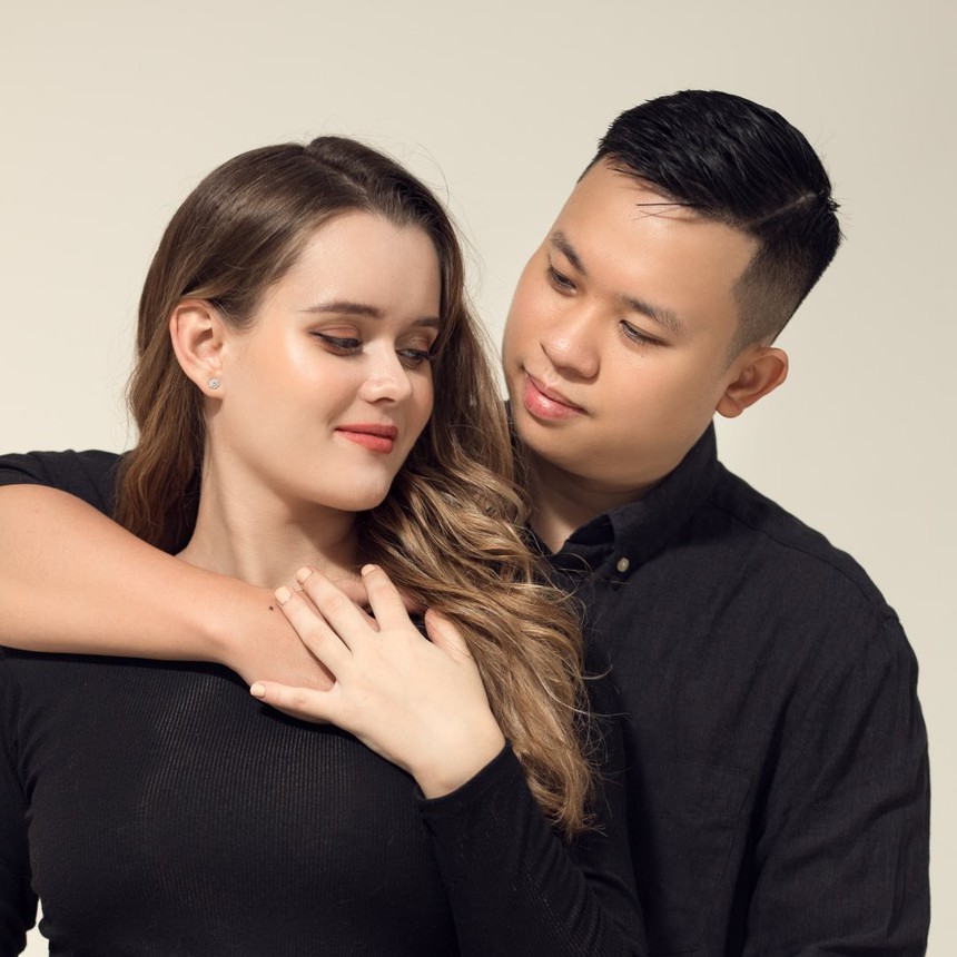 Cô gái Ukraine xinh đẹp như thiên thần “đổ rầm” trước chàng trai quê Nam Định, vượt 8000km tới làm dâu Việt Nam - Ảnh 4. Cô gái Ukraine xinh đẹp như thiên thần “đổ rầm” trước chàng trai quê Nam Định, vượt 8000km tới làm dâu Việt Nam - Ảnh 4.