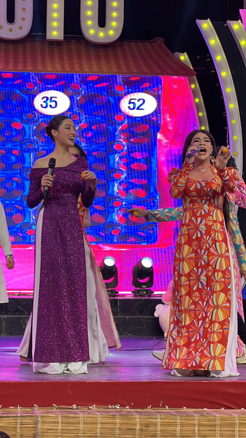 1 Hoa hậu đình đám bất ngờ rẽ hướng đi... hát lô tô, nhan sắc qua cam thường như thế nào? - Ảnh 5.