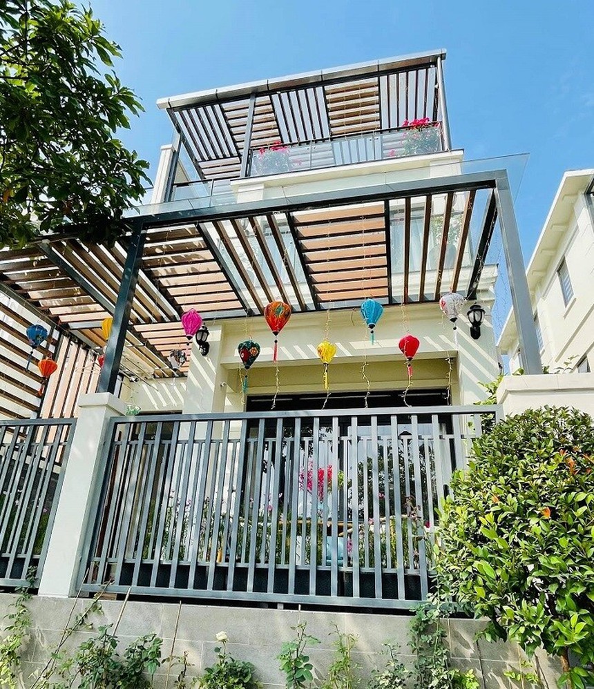 Hạnh phúc của Vân Hugo sau nhiều năm "trắng tay" bước ra khỏi cuộc hôn nhân đầu - Ảnh 4. Hạnh phúc của Vân Hugo sau nhiều năm "trắng tay" bước ra khỏi cuộc hôn nhân đầu - Ảnh 4.