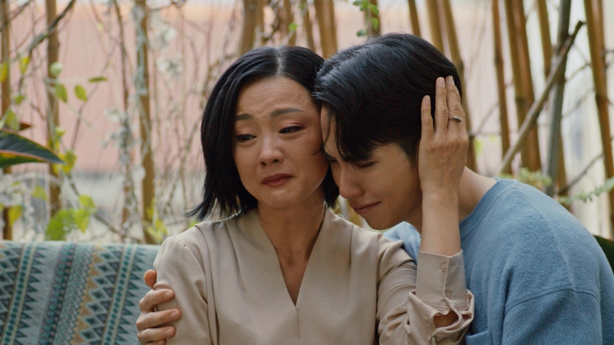 'Khi ta 25' - Bộ phim bất ổn với dàn sao U40 cưa sừng làm nghé - Ảnh 5. 'Khi ta 25' - Bộ phim bất ổn với dàn sao U40 cưa sừng làm nghé - Ảnh 5.