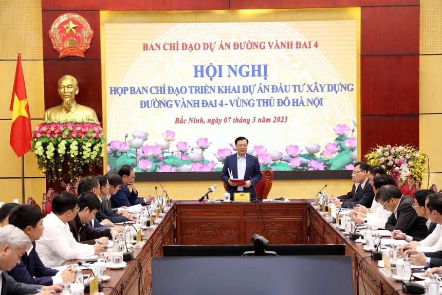 Tháo gỡ vướng mắc, thúc đẩy triển khai dự án đường Vành đai 4 - Vùng Thủ đô - Ảnh 6.