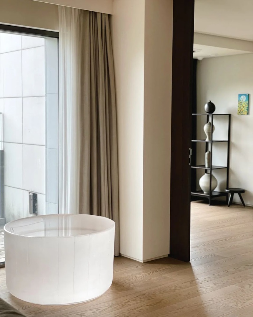 Thủ lĩnh BTS giàu cỡ nào: phi thuyền massgaefdf - Ảnh 9.