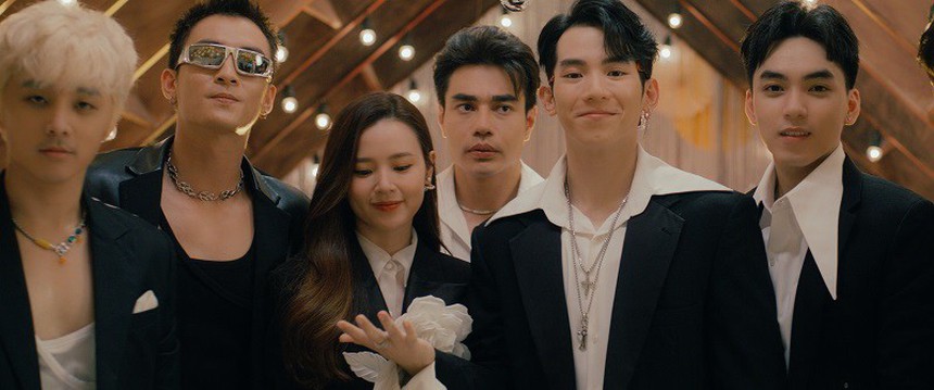 'Khi ta 25' - Bộ phim bất ổn với dàn sao U40 cưa sừng làm nghé - Ảnh 9. 'Khi ta 25' - Bộ phim bất ổn với dàn sao U40 cưa sừng làm nghé - Ảnh 9.