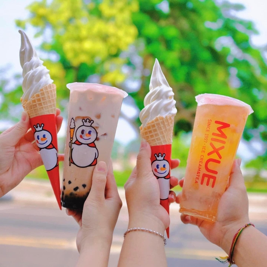 Trend ăn uống hot nhất hiện nay: Giới trẻ nói sao khi "cơn bão" Mixue đổ bộ khắp các mặt trận? - Ảnh 5.