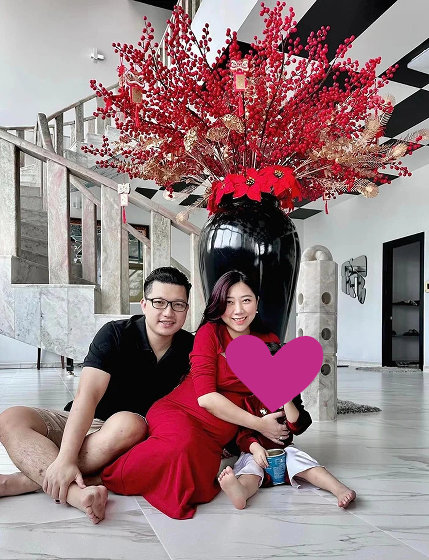 Người em gái khác của Trấn Thành: Vừa hạ sinh nhóc tỳ, mẹ bỉm 2 con mà xinh xắn bất ngờ - Ảnh 10.