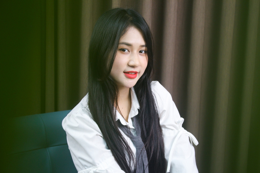 'Bông hồng thép' Như Lê trải lòng drama trong quá khứ, cảm ơn mẹ vì sự đồng hành! - Ảnh 7. 'Bông hồng thép' Như Lê trải lòng drama trong quá khứ, cảm ơn mẹ vì sự đồng hành! - Ảnh 7.