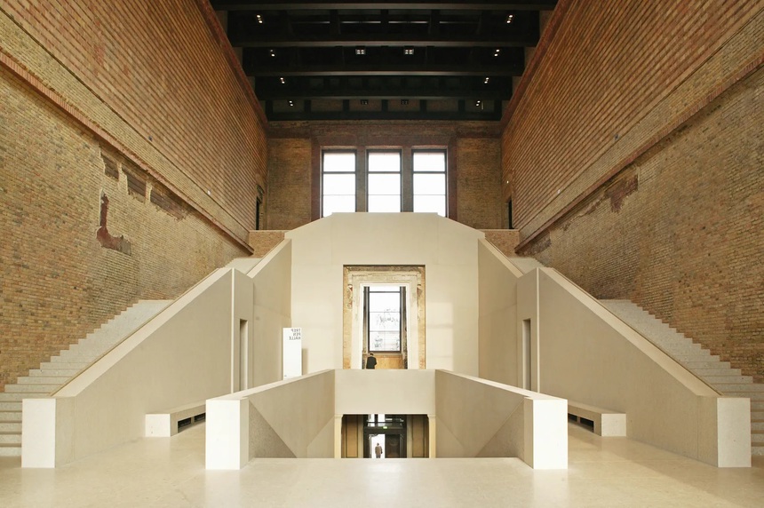 Giải Pritzker 2023 được trao cho kiến trúc sư người Anh Chipperfield – 'Bậc thầy của sự đơn giản' - Ảnh 5.