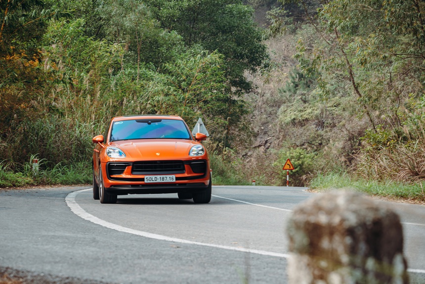 Tôi dành cả ngày hưởng Porsche Macan và đã hiểu vì sao người giàu mua xe không mấy để tâm tới thông số - Ảnh 15. Tôi dành cả ngày hưởng Porsche Macan và đã hiểu vì sao người giàu mua xe không mấy để tâm tới thông số - Ảnh 15.