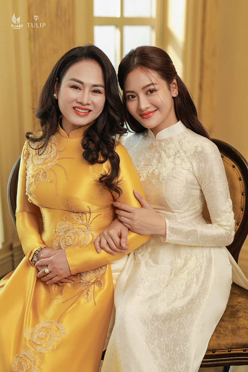 Đình Tú, Thuỳ Anh của 'Đừng nói khi yêu' chia sẻ những khoảnh khắc hạnh phúc bên mẹ - Ảnh 2.