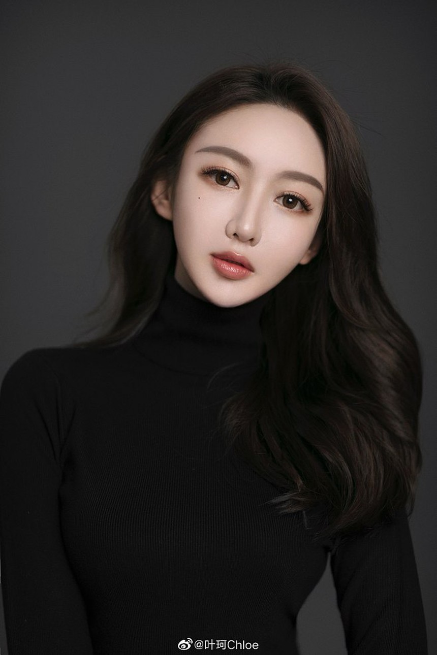 1 năm sau ly hôn, Huỳnh Hiểu Minh dẫn bạn gái mới về ra mắt? - Ảnh 8. 1 năm sau ly hôn, Huỳnh Hiểu Minh dẫn bạn gái mới về ra mắt? - Ảnh 8.