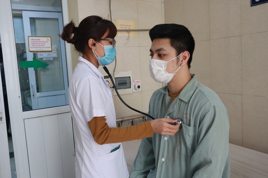 Chỉ viêm họng nam thanh niên to khoẻ suýt tử vong vì lý do chẳng ai ngờ tới - Ảnh 1. Chỉ viêm họng nam thanh niên to khoẻ suýt tử vong vì lý do chẳng ai ngờ tới - Ảnh 1.