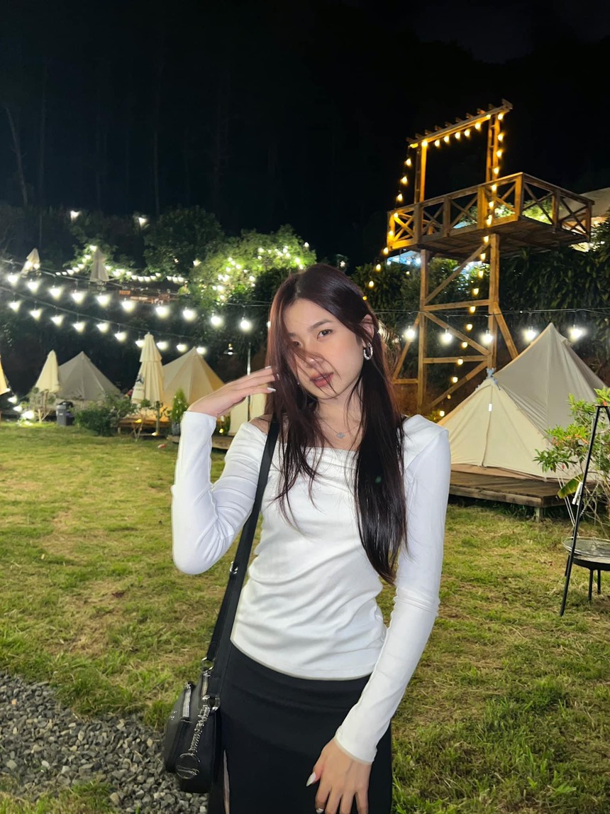 Thêm 1 "ái nữ" Vbiz được réo đi thi Hoa hậu: Visual nức nở, cân đủ mọi phong cách - Ảnh 6. Thêm 1 "ái nữ" Vbiz được réo đi thi Hoa hậu: Visual nức nở, cân đủ mọi phong cách - Ảnh 6.