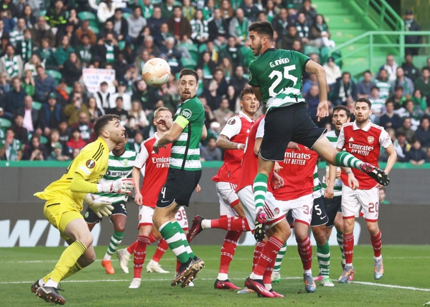 Tin nóng bóng đá sáng 10/3: Ten Hag ca ngợi Fernandes, Messi ra điều kiện để ở lại PSG - Ảnh 3. Tin nóng bóng đá sáng 10/3: Ten Hag ca ngợi Fernandes, Messi ra điều kiện để ở lại PSG - Ảnh 3.