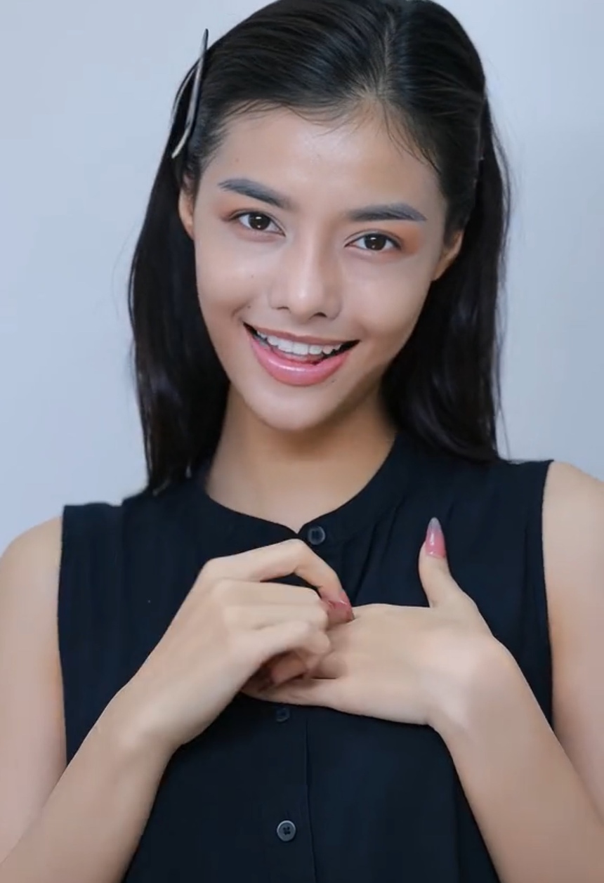  Á hậu Kiều Loan để lộ mũi xộc xệch hậu nghi vấn phẫu thuật thẩn mỹ, gương mặt khi lột hết make-up khó nhận ra   - Ảnh 5.