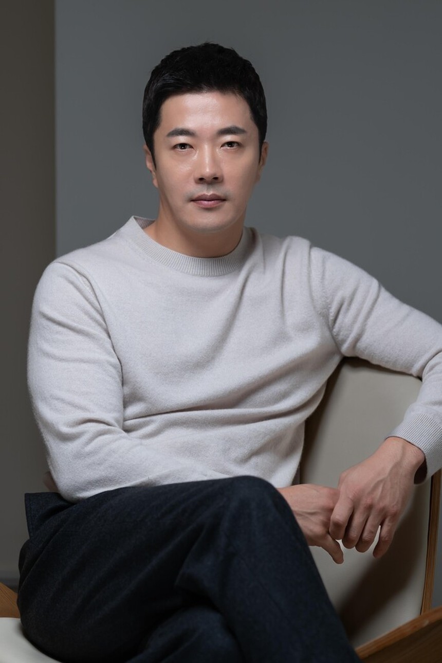 Showbiz Hàn hai lần chao đảo trong chưa đầy một tháng và khuôn mặt khác của những ngôi sao hạng A - Ảnh 5.