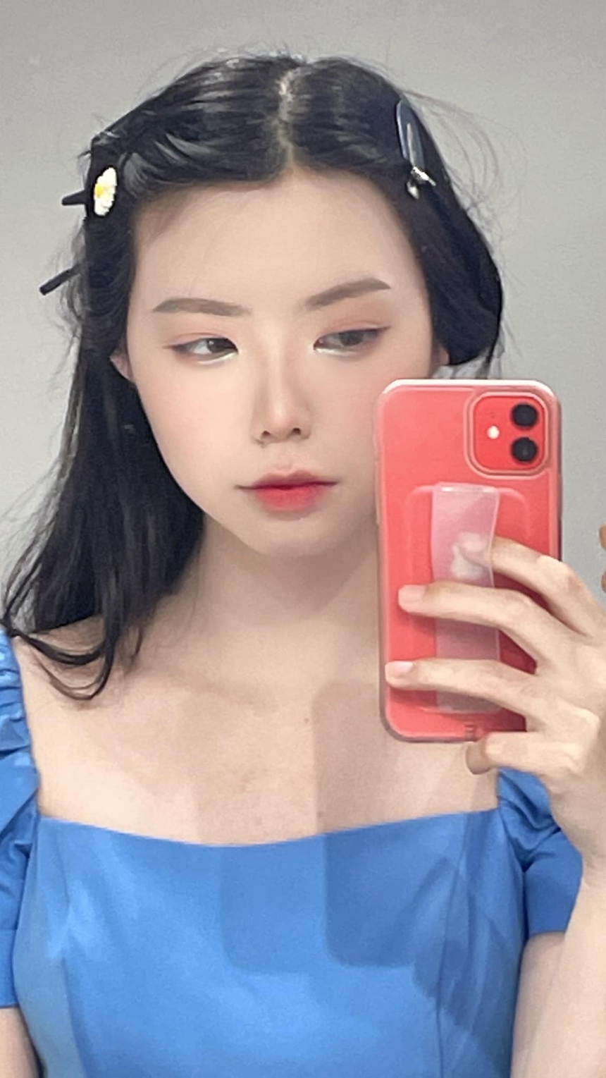 Đùa không vui, MC mới nhất làng Esports đã 'căng'! - Ảnh 3. Đùa không vui, MC mới nhất làng Esports đã 'căng'! - Ảnh 3.