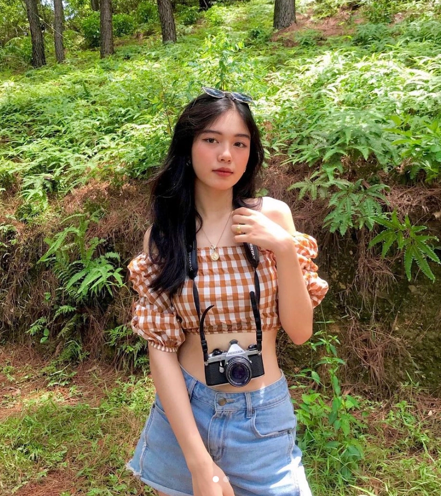 Ngắm nhan sắc đời thường của Tân Hoa khôi trường Báo cao 1m74, sở hữu list thành tích ấn tượng: Đúng là đã xinh còn giỏi! - Ảnh 4.