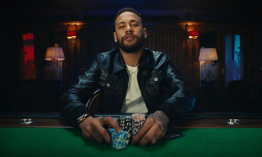 Siêu sao Neymar lỗ hay lãi khi 'đâm đầu' vào trò Poker? - Ảnh 2. Siêu sao Neymar lỗ hay lãi khi 'đâm đầu' vào trò Poker? - Ảnh 2.