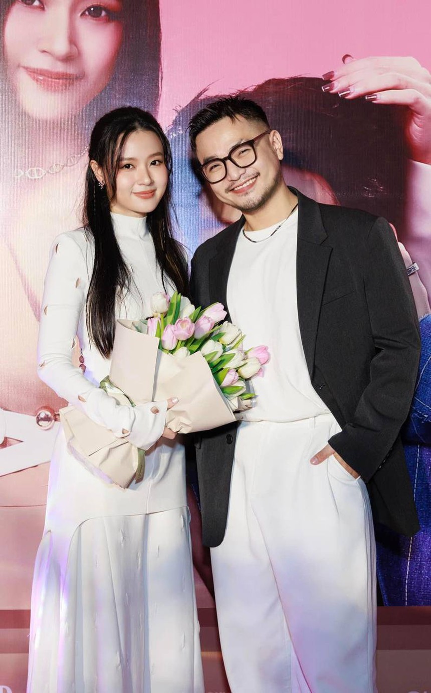 Hương Giang tái ngộ cựu thí sinh Vietnam Idol: Tình tin đồn một thời, còn từng 'khóa môi' trong MV - Ảnh 11.