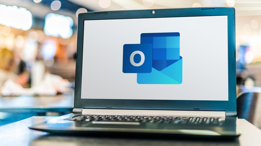 Lỡ tay bấm gửi email "nguy hiểm" ư, đây là cách thu hồi chúng trên Microsoft Outlook - Ảnh 1.