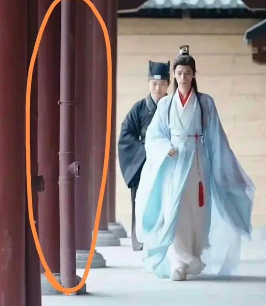 4 hạt sạn khiến 'Trường nguyệt tẫn minh' bị chê là phim hài cổ trang - Ảnh 7.