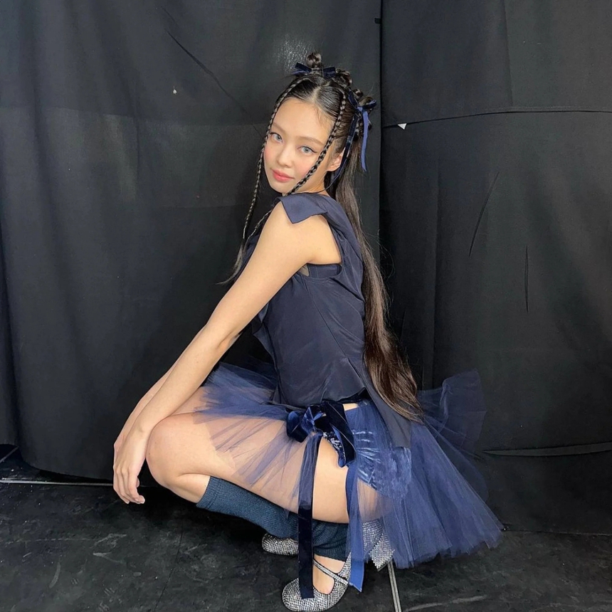 Thành viên Blackpink nào có sự nghiệp solo thành công nhất? - Ảnh 2.