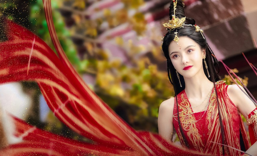 Có một mỹ nhân đóng mẹ của ai là 'át visual' người đó: Bằng tuổi Triệu Lệ Dĩnh nhưng 'xịt ngóm' vì lộ chuyện dùng tình đổi vai - Ảnh 2. Có một mỹ nhân đóng mẹ của ai là 'át visual' người đó: Bằng tuổi Triệu Lệ Dĩnh nhưng 'xịt ngóm' vì lộ chuyện dùng tình đổi vai - Ảnh 2.