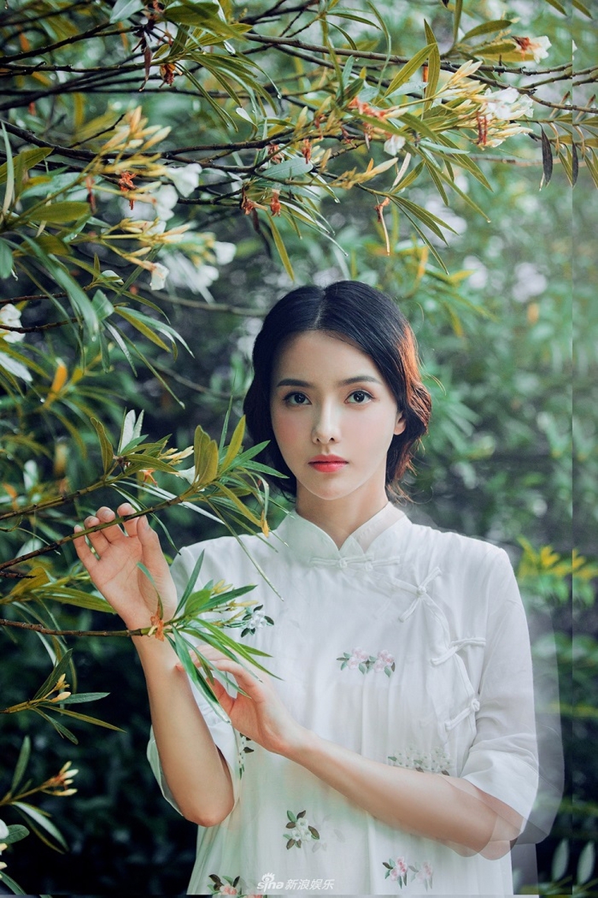 Có một mỹ nhân đóng mẹ của ai là 'át visual' người đó: Bằng tuổi Triệu Lệ Dĩnh nhưng 'xịt ngóm' vì lộ chuyện dùng tình đổi vai - Ảnh 9. Có một mỹ nhân đóng mẹ của ai là 'át visual' người đó: Bằng tuổi Triệu Lệ Dĩnh nhưng 'xịt ngóm' vì lộ chuyện dùng tình đổi vai - Ảnh 9.